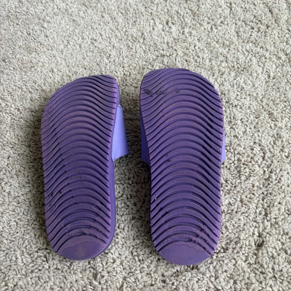 Nike comfortable lavender
